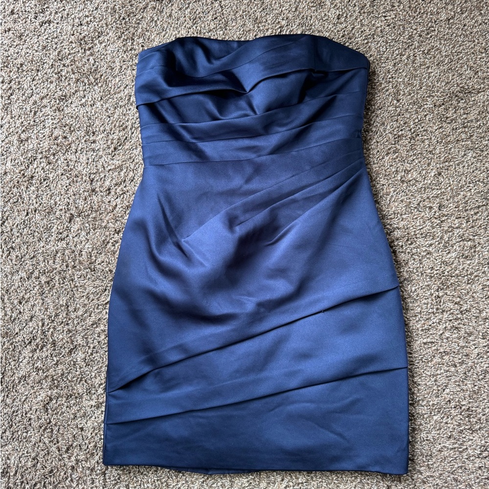 NWT David’s Bridal Short Pleated Satin Strapless Dress Marine Size 8 - Picture 2 of 10